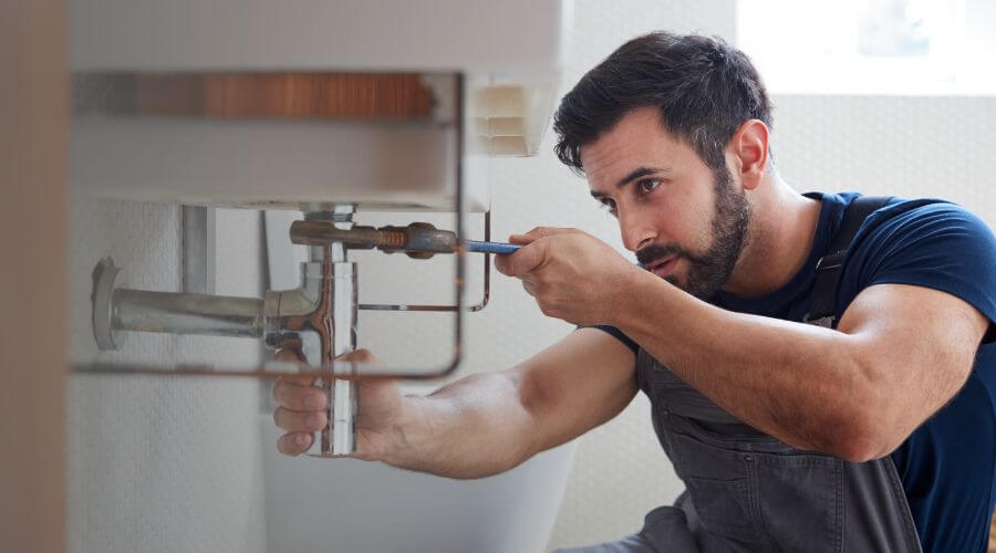 Local annual plumbing maintenance in Traver, CA